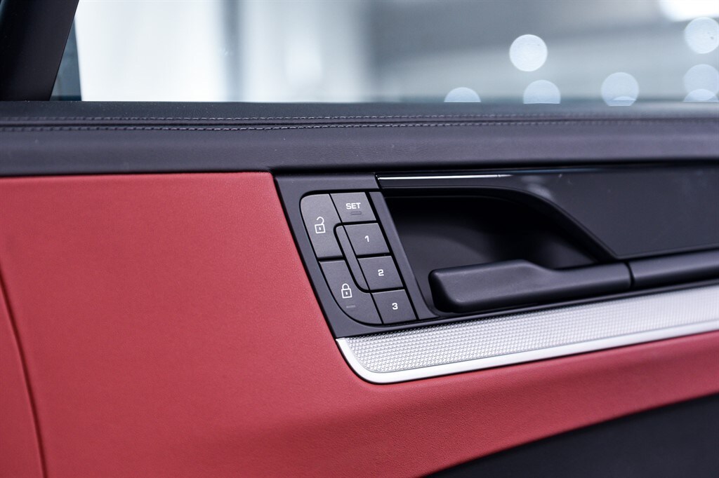 Used Porsche Cayenne 2024 for sale - 77960141: Photo 38