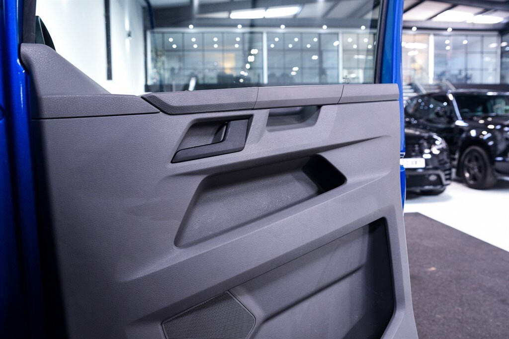 Used Volkswagen Transporter 2020 for sale - 77833818: Photo 30