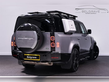 Used Land Rover Defender 2022 for sale - 77856005: Photo