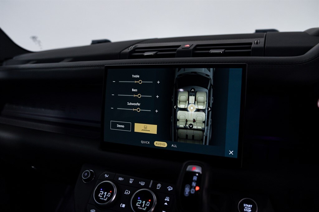 Used Land Rover Defender 2022 for sale - 77856005: Photo 34