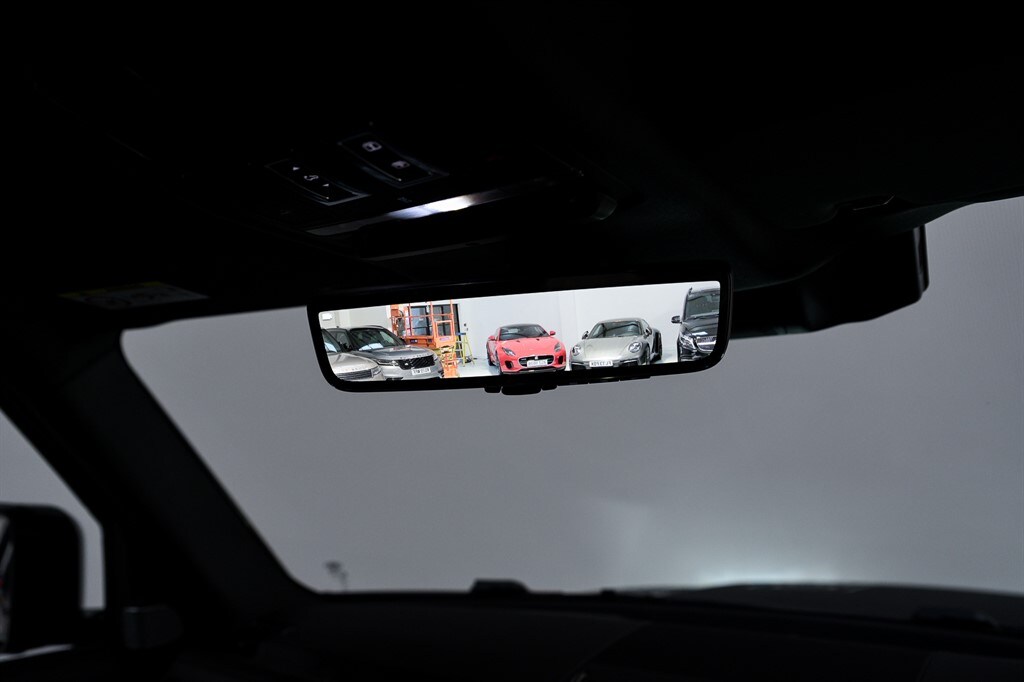 Used Land Rover Defender 2022 for sale - 77856005: Photo 38