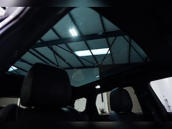 Used Land Rover Range Rover Evoque 2020 for sale - 77013227: Photo