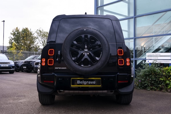 Used Land Rover Defender 2023 for sale - 76172536: Photo 5