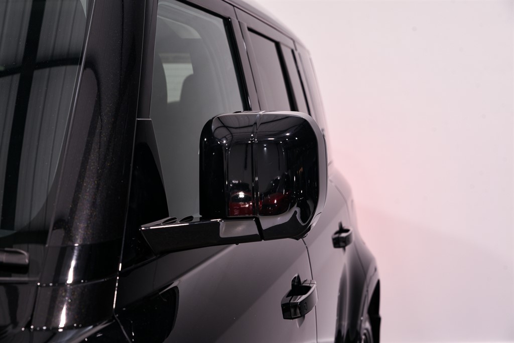 Used Land Rover Defender 110 2024 for sale - 76172536: Photo 8