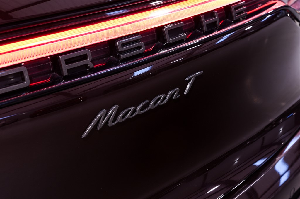 Used Porsche Macan 2023 for sale - 77248272: Photo 11