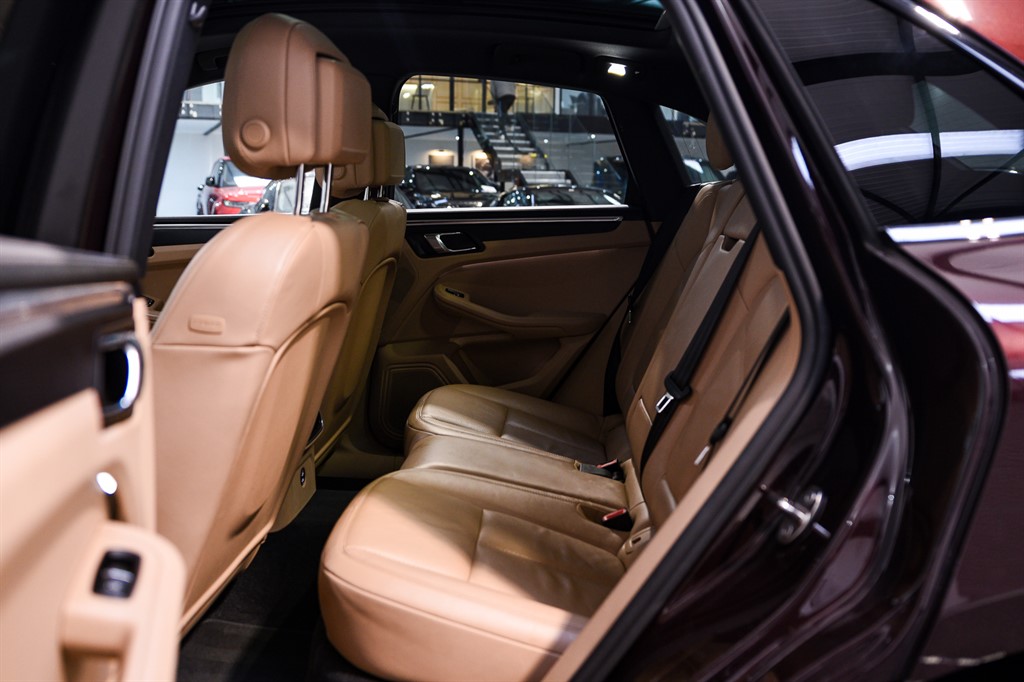 Used Porsche Macan 2023 for sale - 77248272: Photo 20