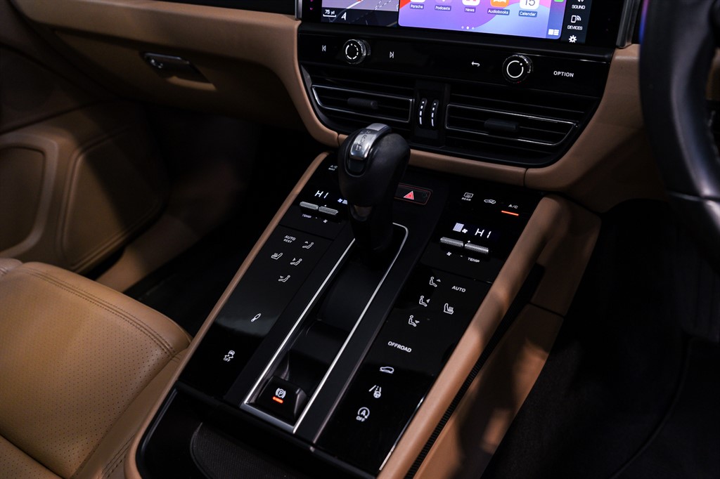 Used Porsche Macan 2023 for sale - 77248272: Photo 23