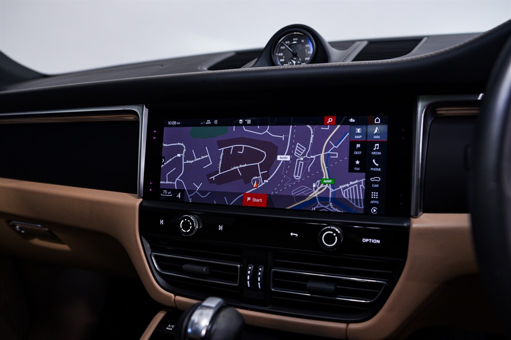 Used Porsche Macan 2023 for sale - 77248272: Photo 29