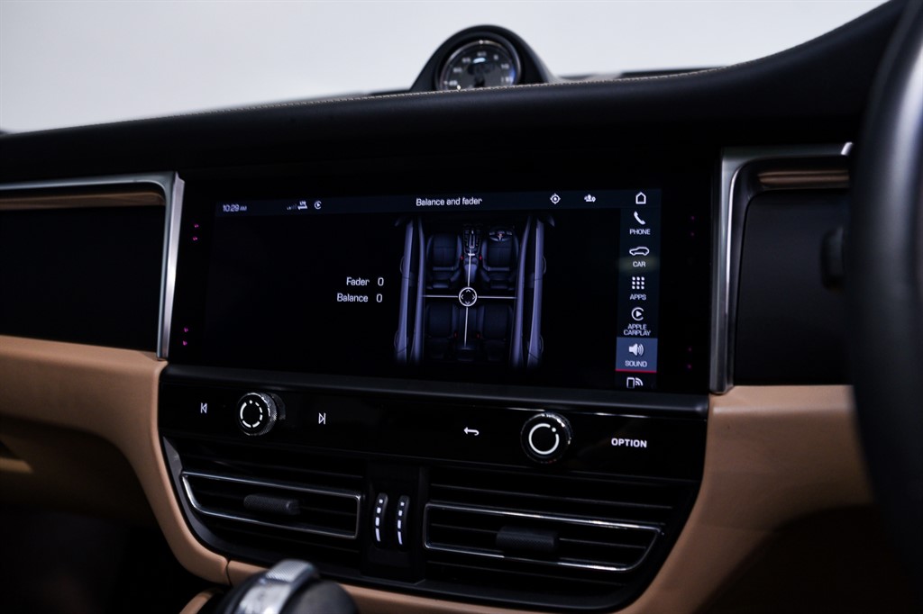 Used Porsche Macan 2023 for sale - 77248272: Photo 31