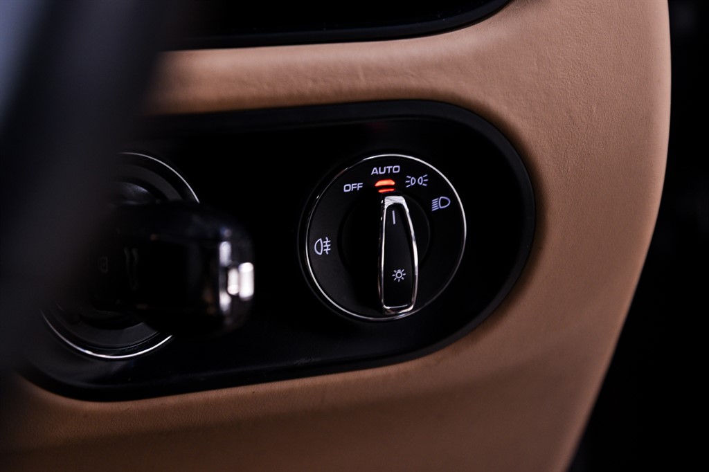 Used Porsche Macan 2023 for sale - 77248272: Photo 39