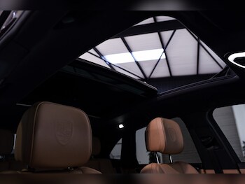 Used Porsche Macan 2023 for sale - 77248272: Photo