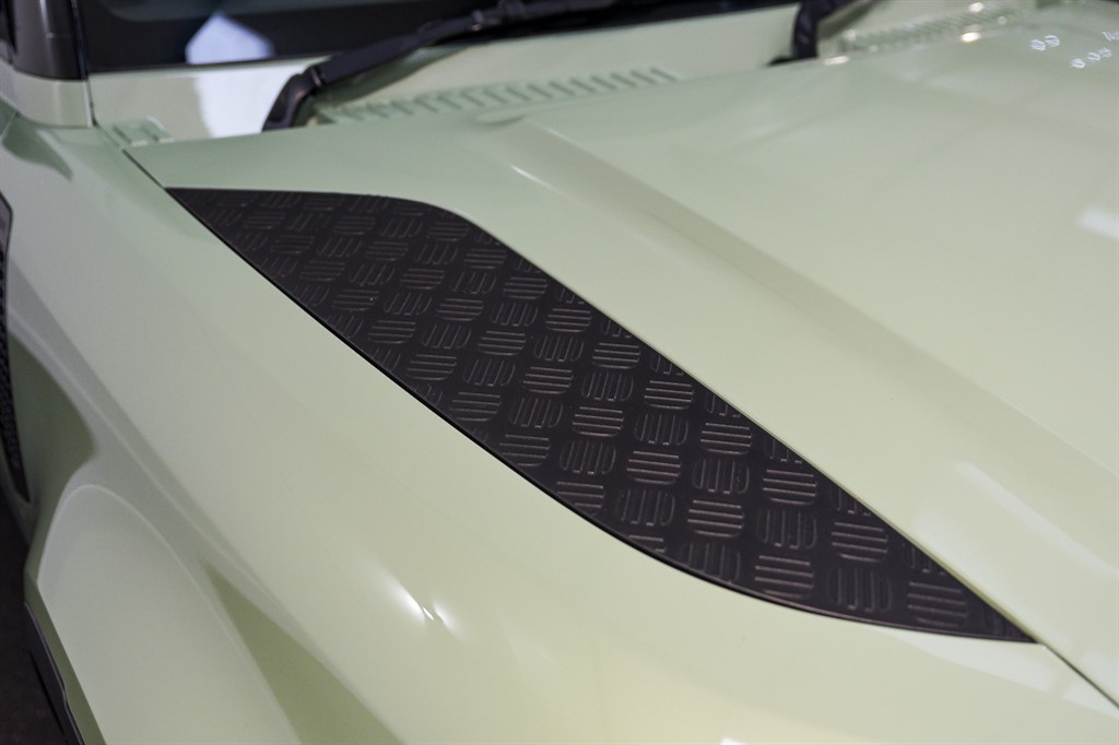 Used Land Rover Defender 2023 for sale - 77848371: Photo 12