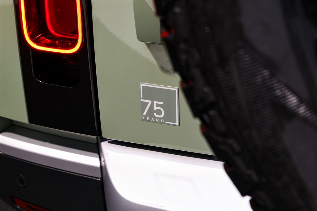 Used Land Rover Defender 2023 for sale - 77848371: Photo 13