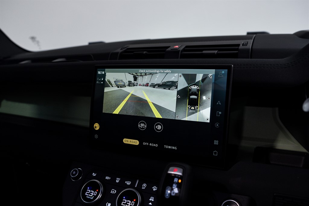 Used Land Rover Defender 2023 for sale - 77848371: Photo 40