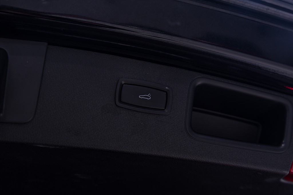 Used Porsche Macan 2023 for sale - 77634841: Photo 31