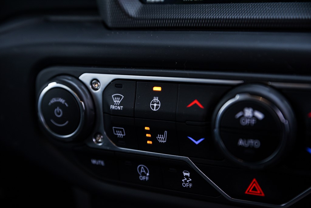 Used Jeep Wrangler 2020 for sale - 76664622: Photo 19