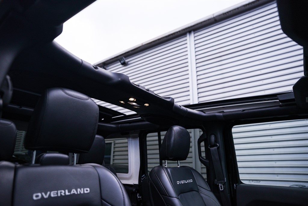 Used Jeep Wrangler 2020 for sale - 76664622: Photo 4