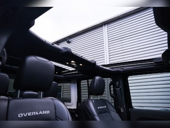 Used Jeep Wrangler 2020 for sale - 76664622: Photo