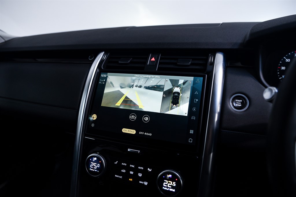 Used Land Rover Discovery 2021 for sale - 76971644: Photo 32