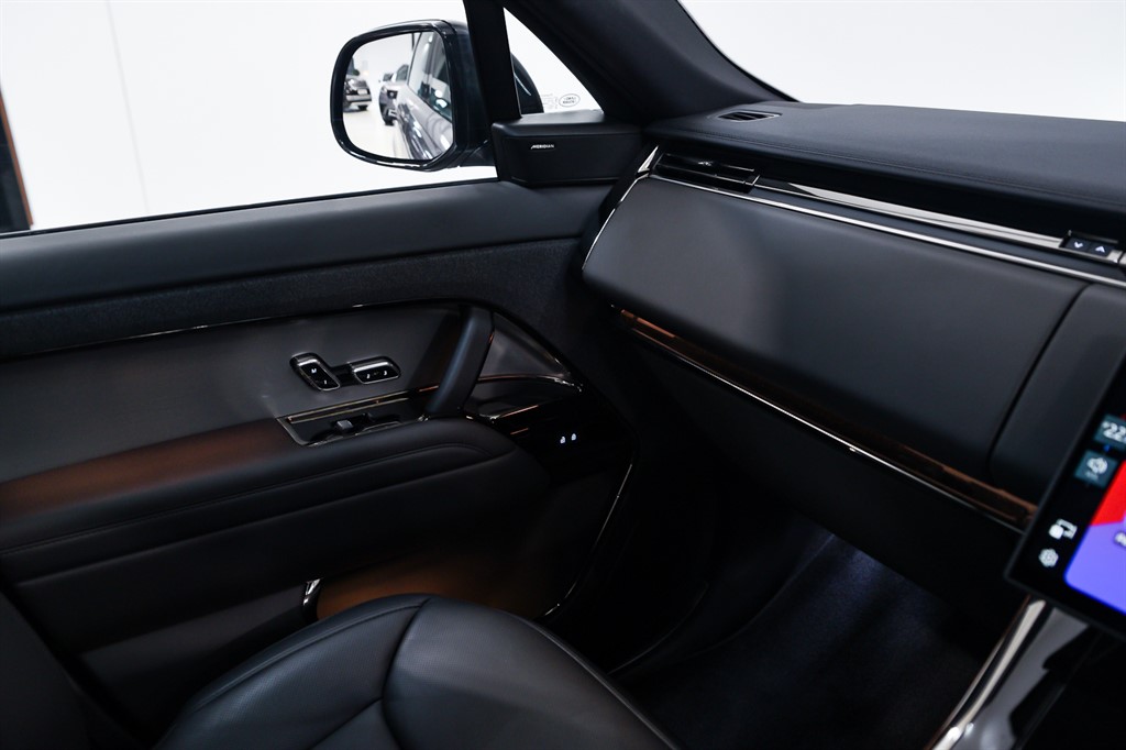 Used Land Rover Range Rover Sport 2024 for sale - 78144803: Photo 19