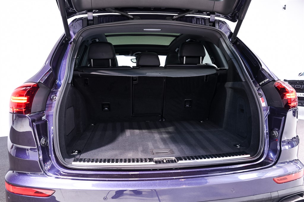 Used Porsche Cayenne 2018 for sale - 77619545: Photo 42