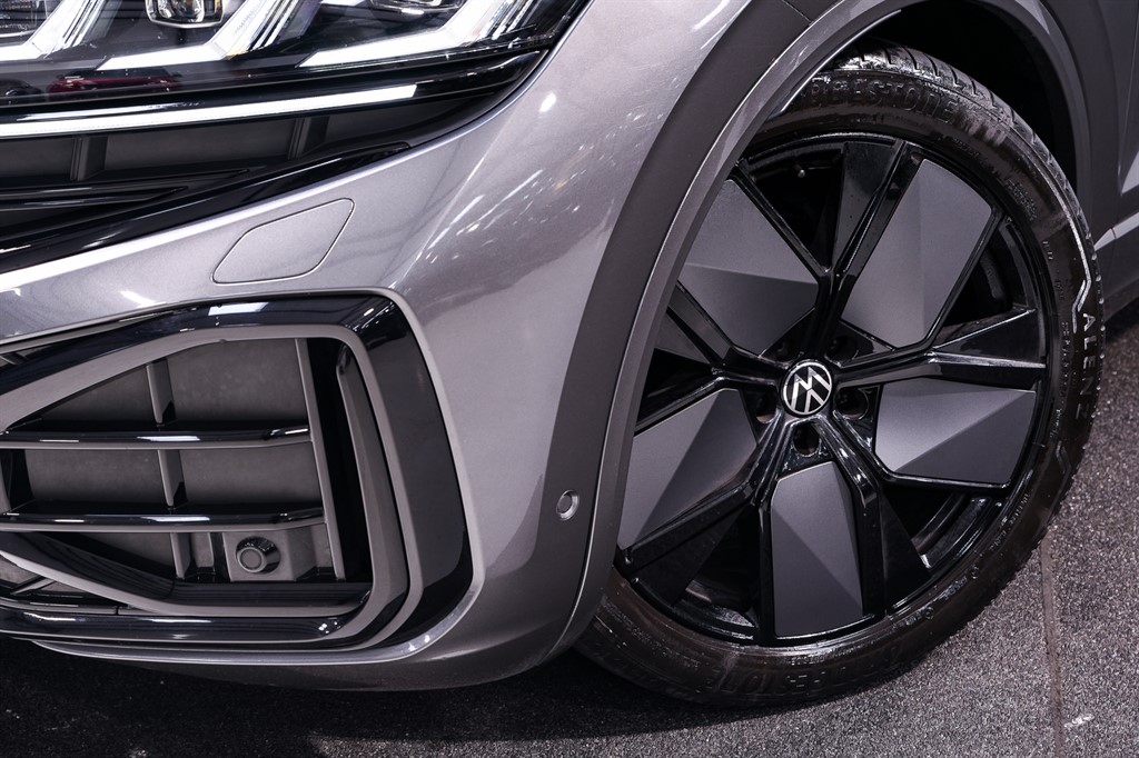 Used Volkswagen Touareg 2024 for sale - 77795242: Photo 8