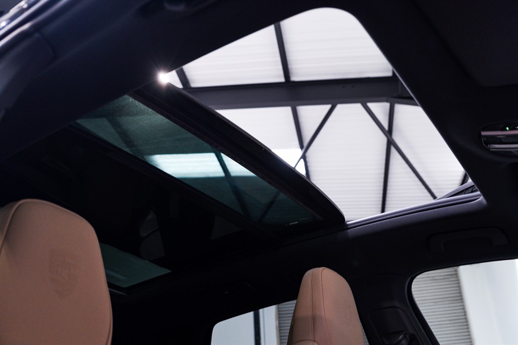 Used Porsche Cayenne 2022 for sale - 77261946: Photo 4