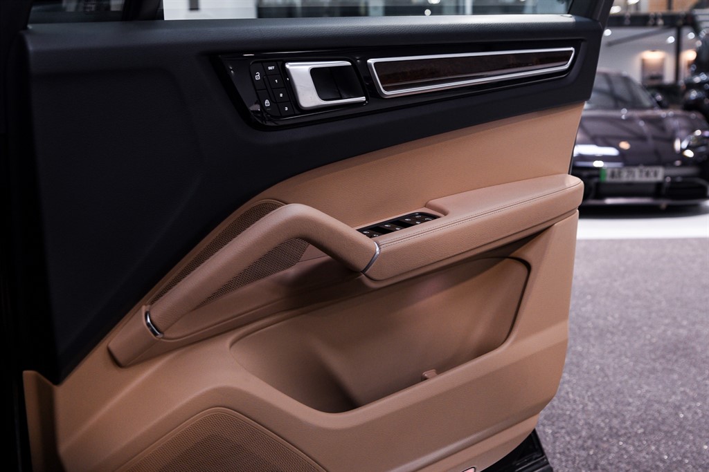 Used Porsche Cayenne 2022 for sale - 77261946: Photo 41