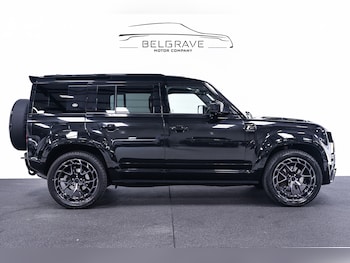 Used Land Rover Defender 110 2023 for sale - 79603762: Photo