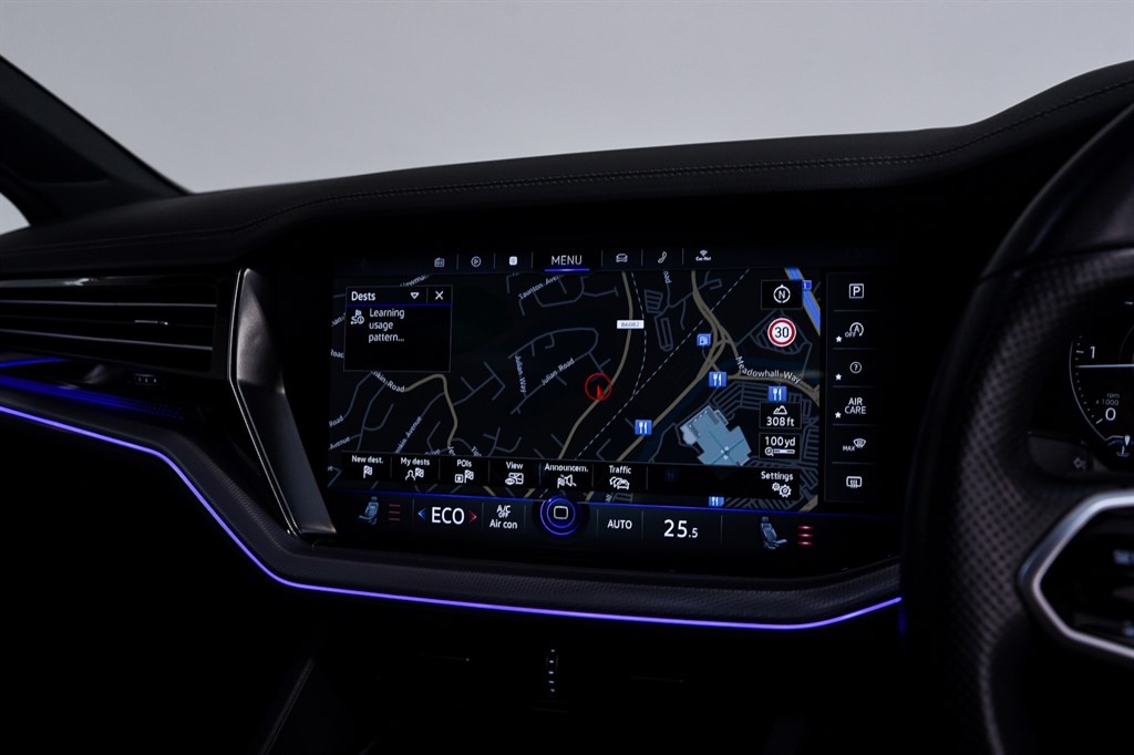 Used Volkswagen Touareg 2023 for sale - 77600732: Photo 29