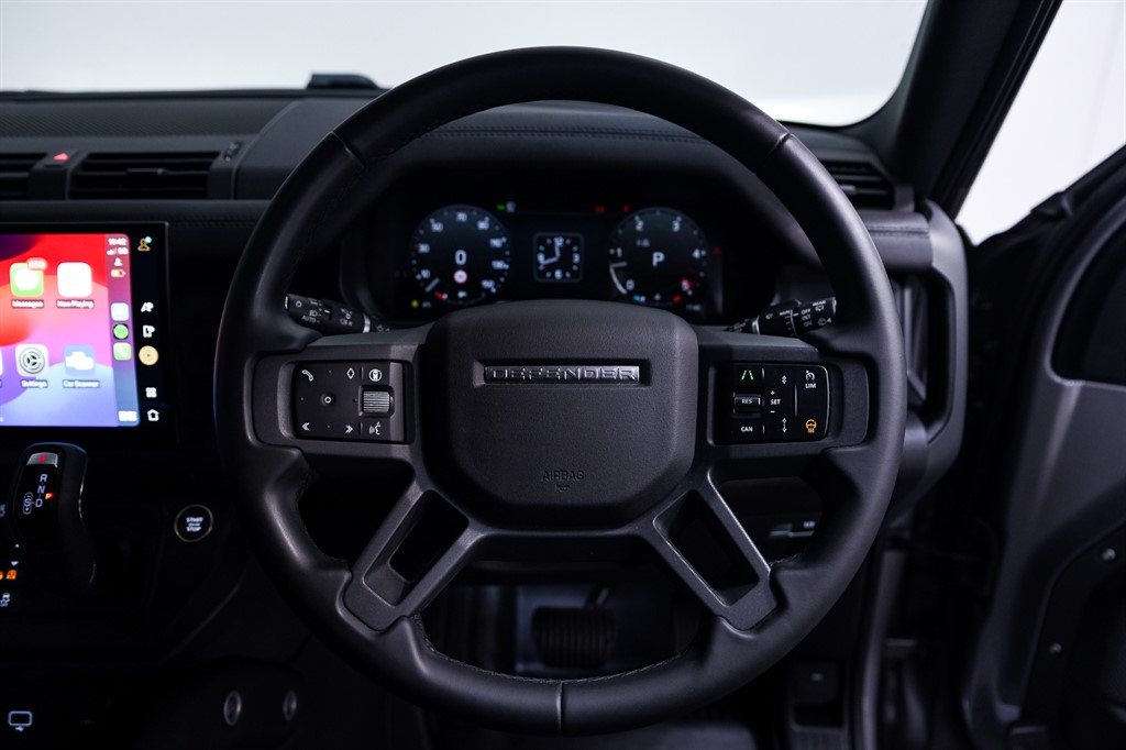 Used Land Rover Defender 2023 for sale - 77619519: Photo 16