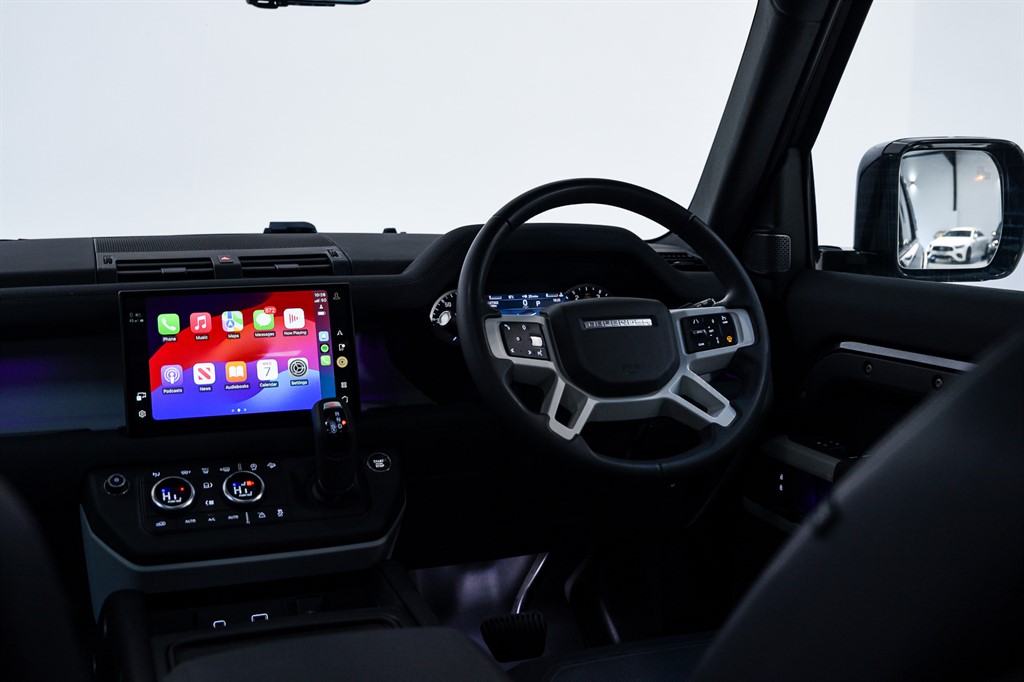 Used Land Rover Defender 2023 for sale - 77134206: Photo 14