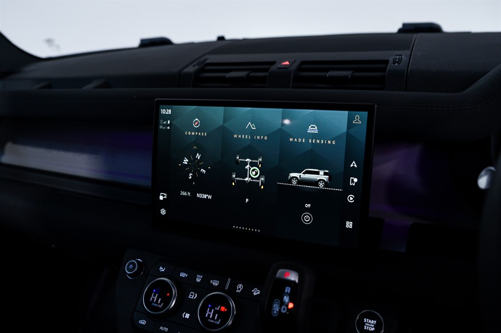 Used Land Rover Defender 2023 for sale - 77134206: Photo 26