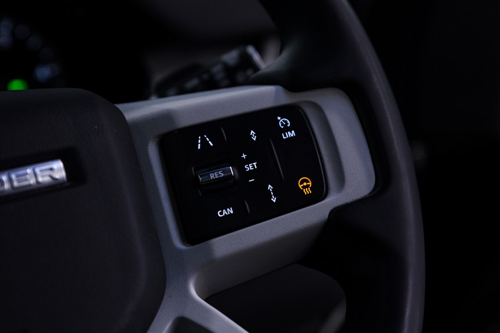 Used Land Rover Defender 2023 for sale - 77134206: Photo 30