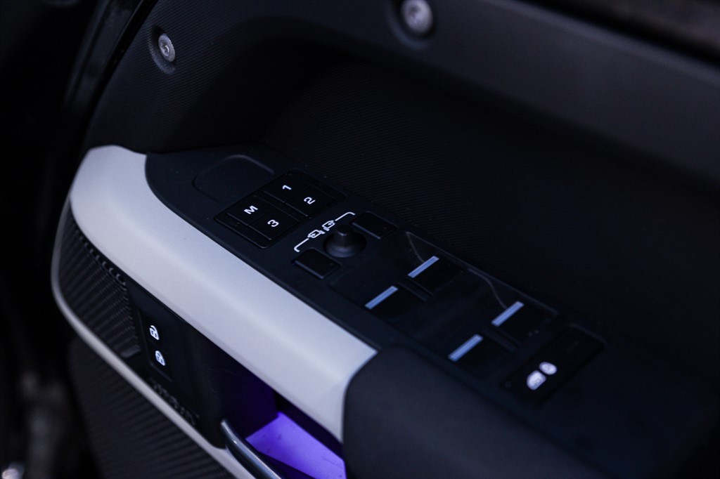 Used Land Rover Defender 2023 for sale - 77134206: Photo 35