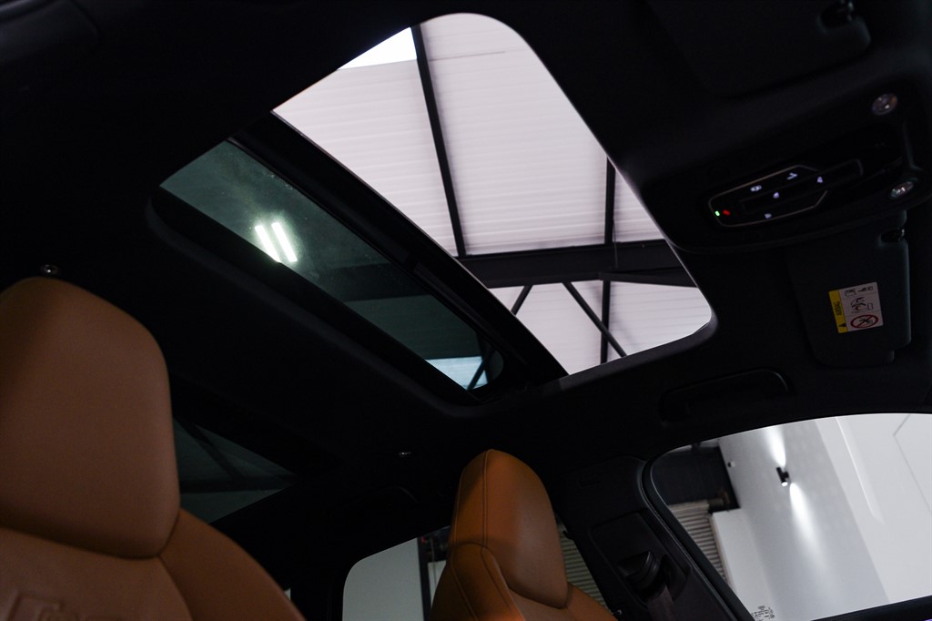 Used Audi RS6 2022 for sale - 77389253: Photo 25