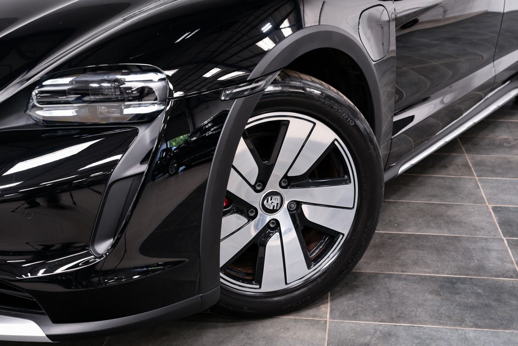 Used Porsche Taycan 2022 for sale - 77093028: Photo 36