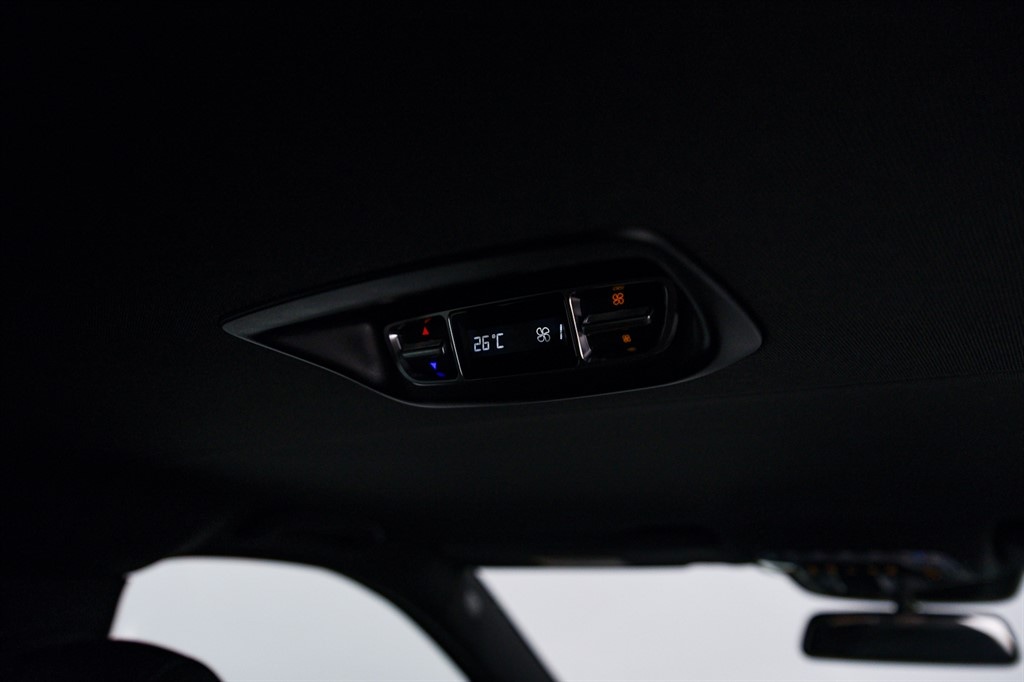 Used Mercedes-Benz V-Class 2024 for sale - 78042420: Photo 21