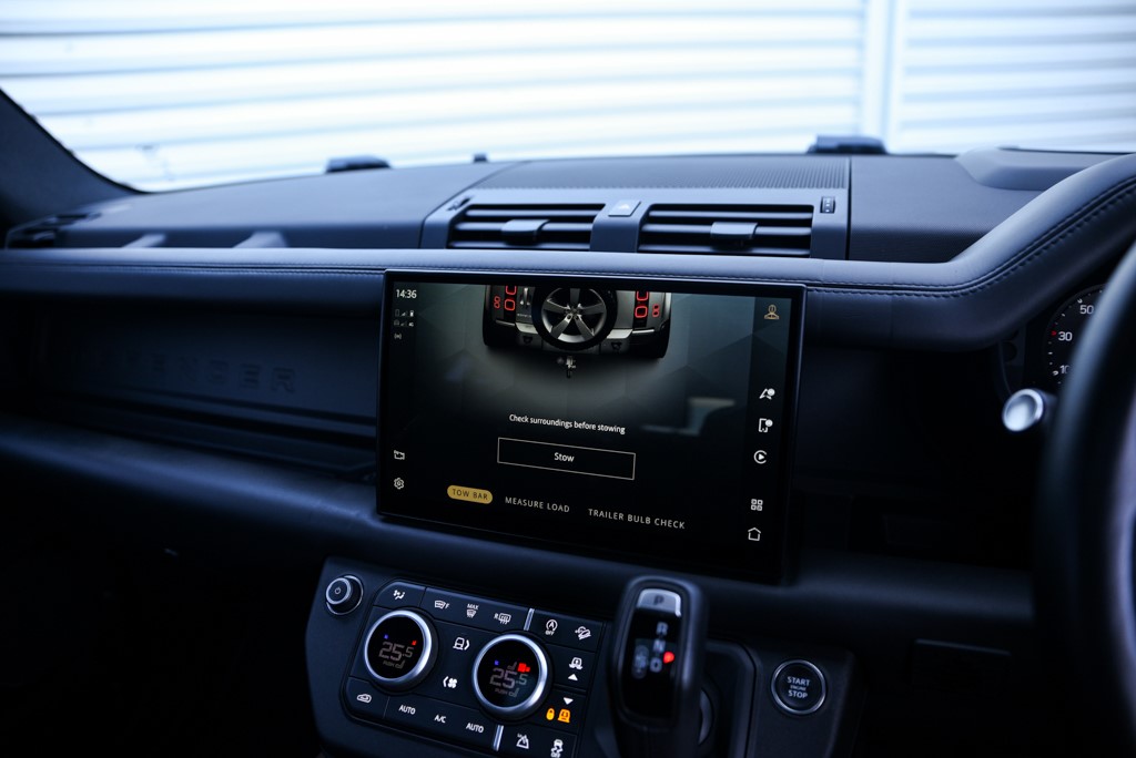 Used Land Rover Defender 2022 for sale - 77013250: Photo 36