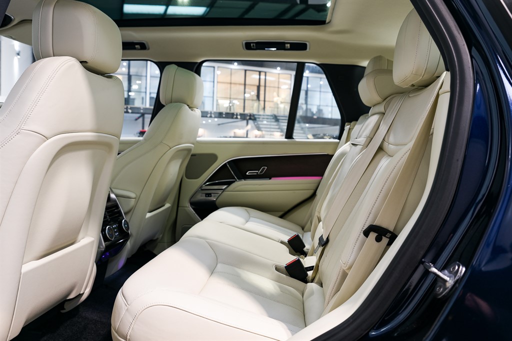 Used Land Rover Range Rover 2023 for sale - 77248280: Photo 17