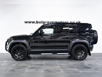 Used Land Rover Defender 110 2023 for sale - 75572489: Photo