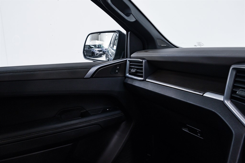 Used Volkswagen Amarok 2023 for sale - 77165593: Photo 24