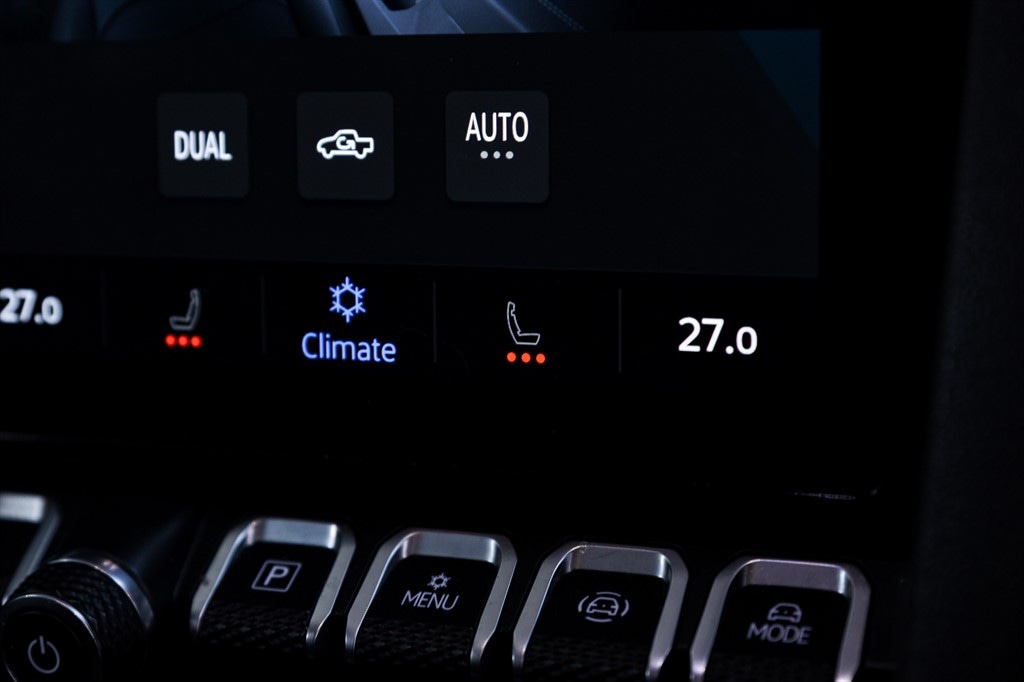 Used Volkswagen Amarok 2023 for sale - 77165593: Photo 28