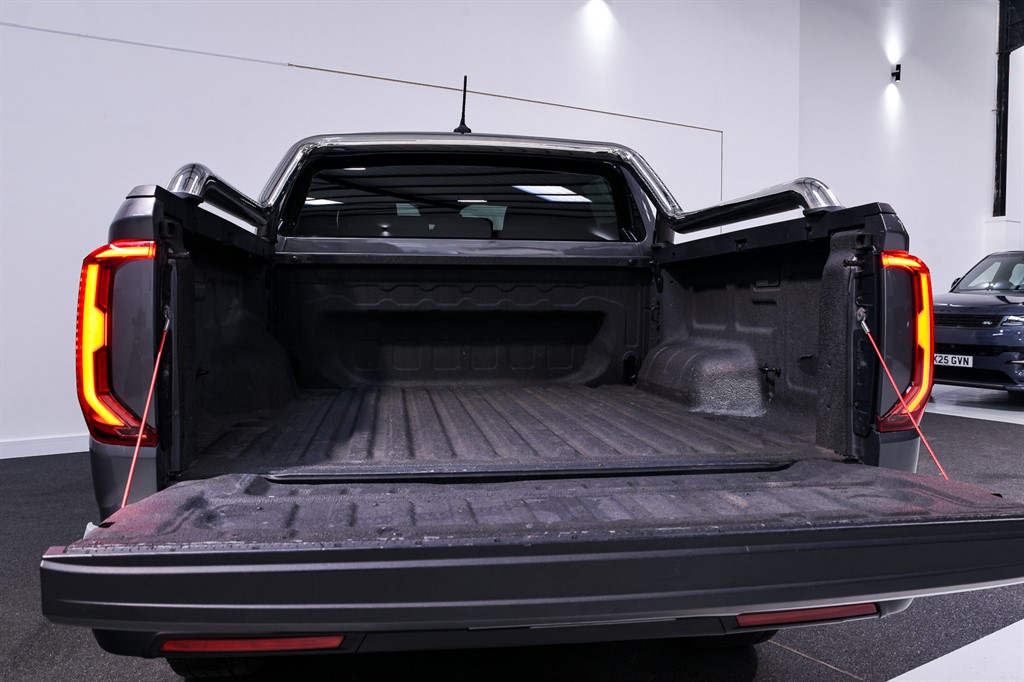 Used Volkswagen Amarok 2023 for sale - 77165593: Photo 42