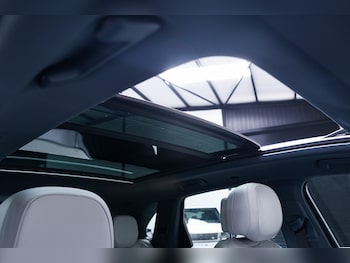 Used Porsche Cayenne 2021 for sale - 79021284: Photo