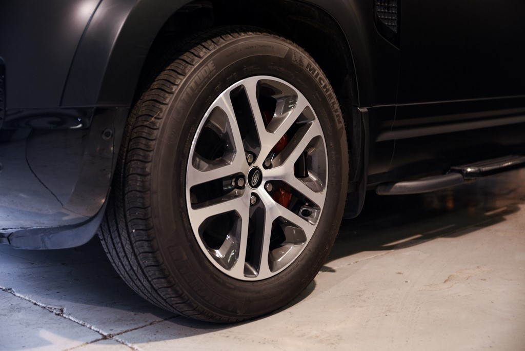 Used Land Rover Defender 90 2023 for sale - 76373059: Photo 52