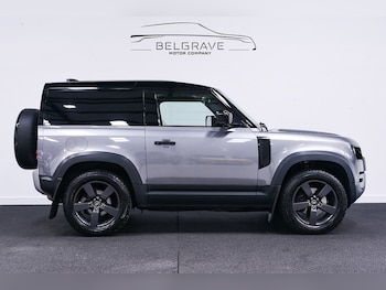 Used Land Rover Defender 2021 for sale - 79350818: Photo