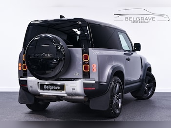 Used Land Rover Defender 2021 for sale - 79350818: Photo