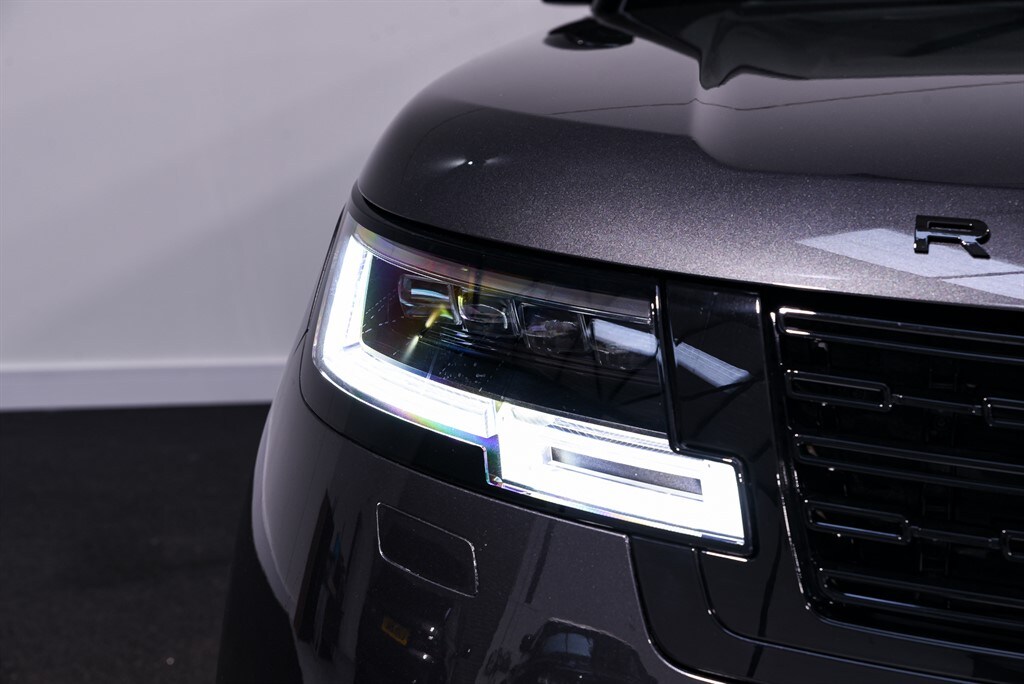 Used Land Rover Range Rover 2023 for sale - 76140477: Photo 11