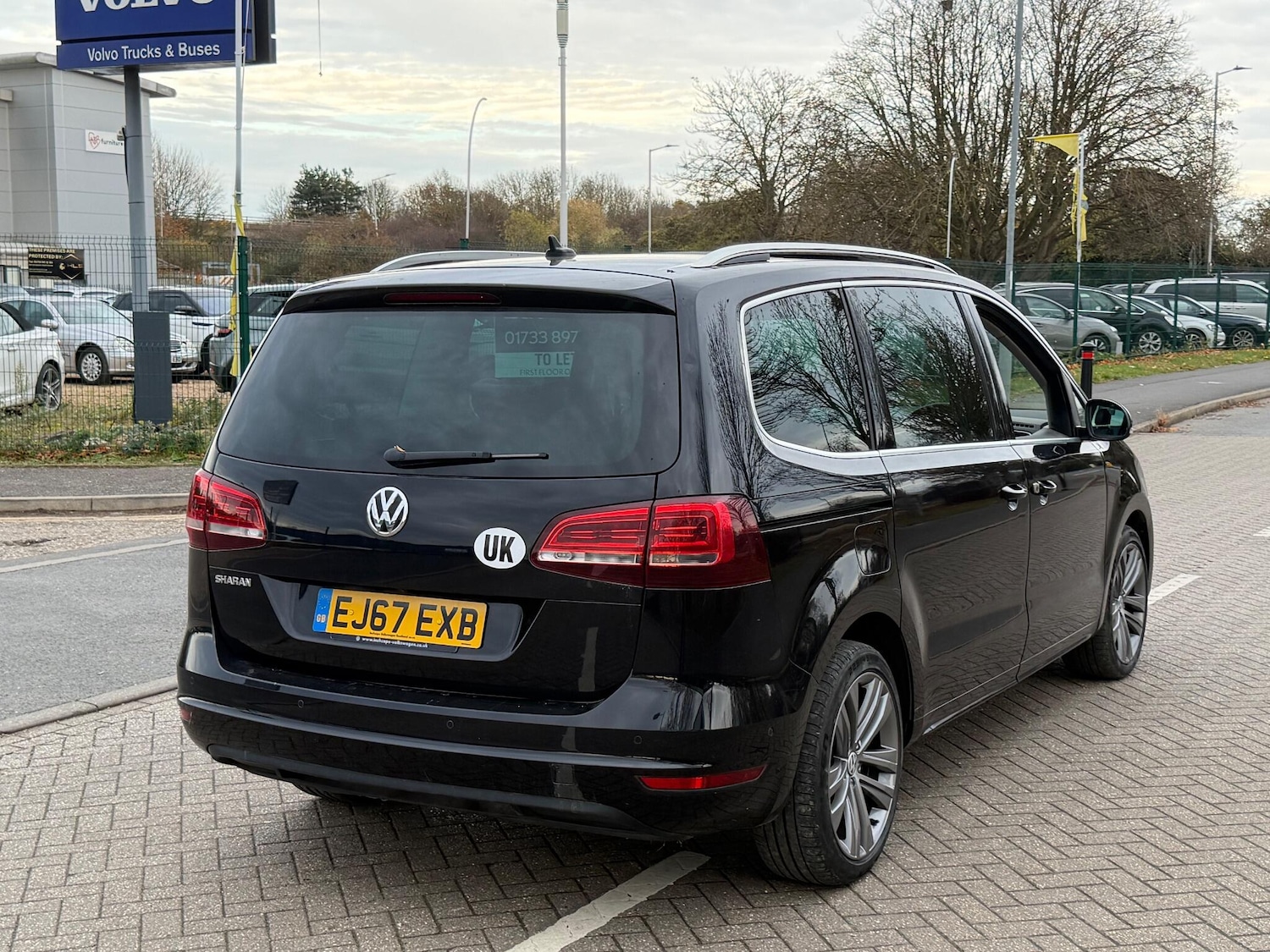 Used Volkswagen Sharan 2017 for sale - 76702084: Photo 3